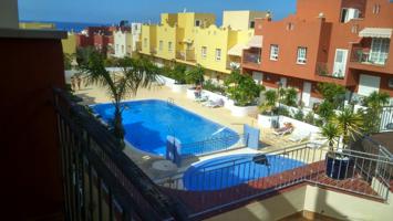 Callao Salvaje, adosado 3 habitaciones, 3 baños en residencial cerrado calidad con piscina photo 0