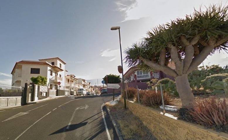 Araya: Se vende estupendo chalet ideal para familias photo 0