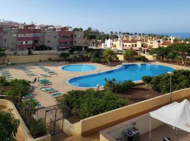 Costa Adeje.Piso 2 habitaciones terraza 40 m2 en urbanizacion cerrada calidad photo 0