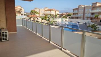 Golf del Sur: vivienda de 3 habitaciones y 2 baños con excelente terraza. photo 0