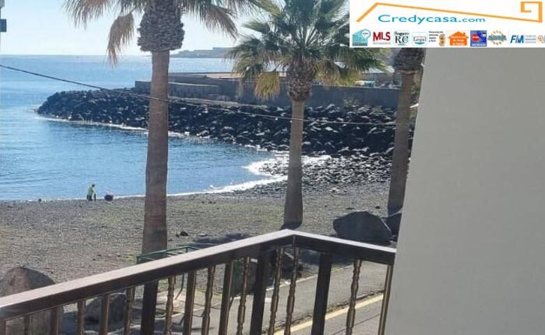 Candelaria: Piso en primera línea de mar con vistas- Ideal uso vacacional.2 habitaciones, ascensor photo 0