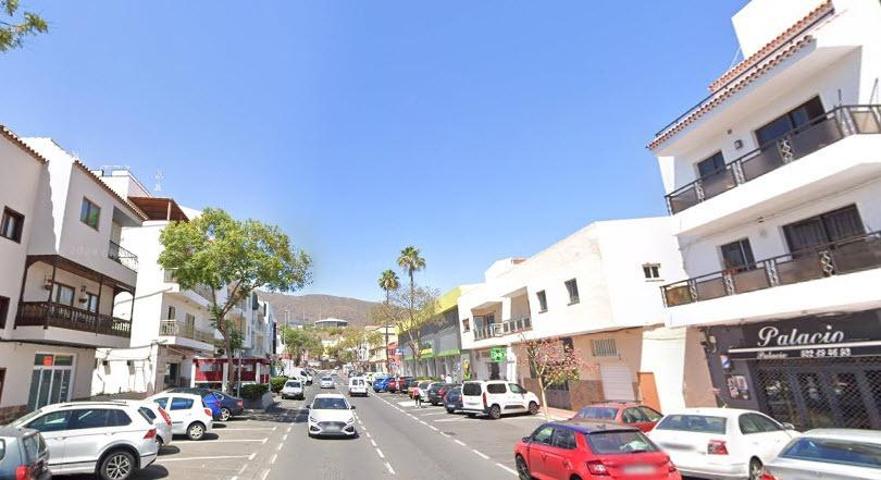 Valle San lorenzo Piso 3 habitaciones, TERRAZA,  1 baño,   garaje.-HIPOTECA 740€- ENTRADA 35000E sin hipoteca ICO photo 0