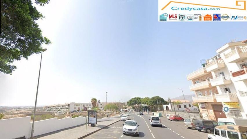 Guarchacho. Piso 2 habitaciones, 2 baños, cocina independiente , plaza garaje y trastero photo 0