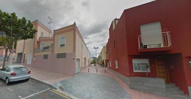 Adosado de 160 m2 con 2 plazas de garaje en Fañabe photo 0