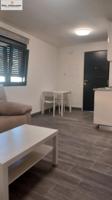 Apartamento reformado y amueblado de alquiler en Puerto de la Torre, zona los Morales. photo 0