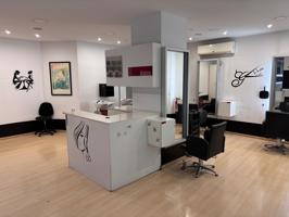 Local comercial a pie de calle en calle Balmes photo 0