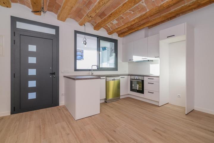 CASA DE DISEÑO EN EL CENTRO DE SANT JOAN DE VILATORRADA – REHABILITADA EN 2025 Y LISTA PARA ESTRENAR photo 0