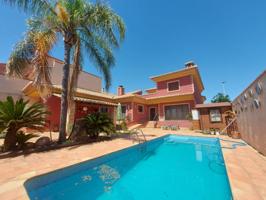 Preciosa casa con piscina en San Pedro del Pinatar photo 0