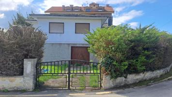 Chalet en Venta en Noja: cercano a las Playas de Ris y Trengandín photo 0