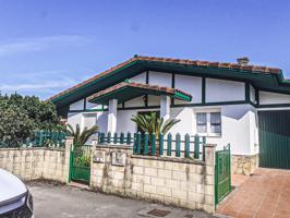 🏡 Chalet pareado en venta en Argoños: jardín, piscina y playa a 5 minutos de Berria photo 0
