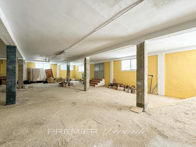 Amplio local comercial en Mutxamel photo 0