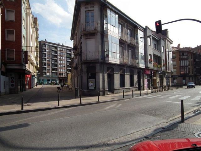 Local comercial en el centro de Torrelavega photo 0