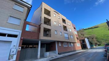 PARKING UNQUERA- CENTRO photo 0