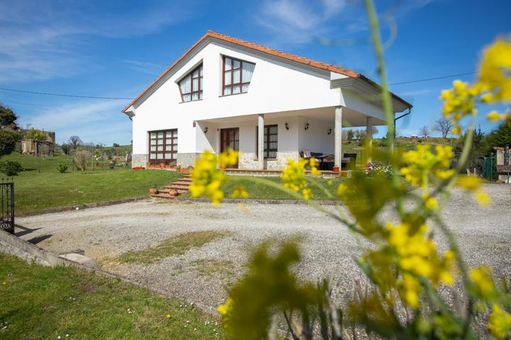 CHALET CON PARCELA-NORIEGA photo 0