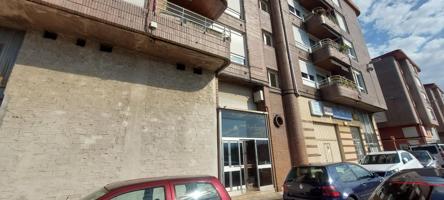 Piso de 3 dormitorios en Torrelavega photo 0