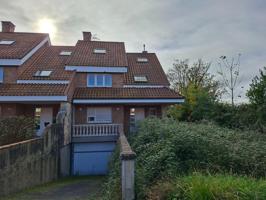 Excelente chalet en Somió photo 0