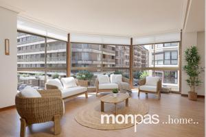 Piso en venta en Gros photo 0