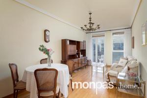Piso en venta en Amara photo 0