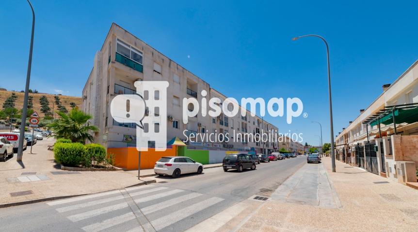 Venta de local en La Quinta photo 0