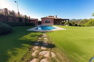 ¡Sueña en grande! Villa de lujo en Antequera Golf! - VV001 photo 0