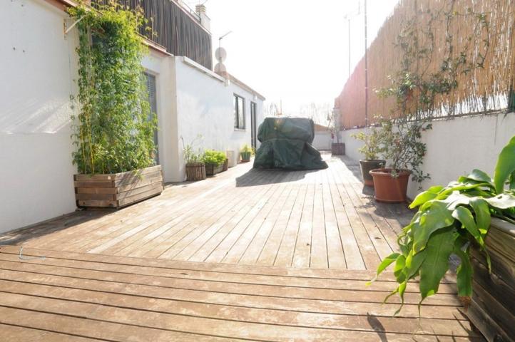 Atico singular en la Vila de Gràcia con terraza exclusiva photo 0