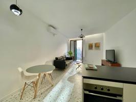 ✨ Un piso de diseño que late con el alma de Barcelona en plena Dreta de l'Eixample photo 0
