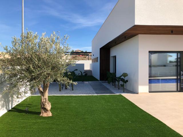 Unifamiliar En venta en Urb. La Marina, San Fulgencio photo 0