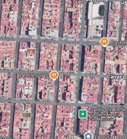 Casa sin vecinos en zona Poeta Miguel Hernández photo 0