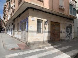 Local con vado en pleno centro de Elche photo 0