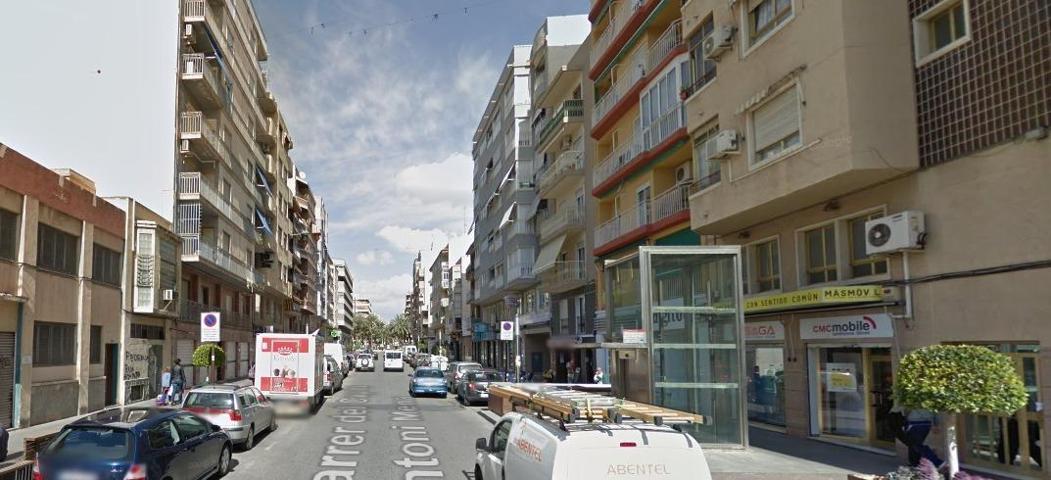 Amplia vivienda en Sector V- El Pla con ascensor photo 0