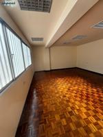 PERIS Y VALERO, se alquila oficina de 69 m2, aseo, terraza interior, ascensor, luminosa photo 0