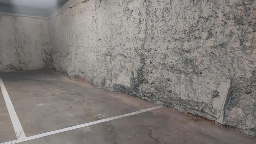 Parking En venta en Centre, Reus photo 0