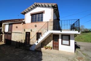 CASA Y CUADRA EN RIOTURBIO - COMILLAS photo 0