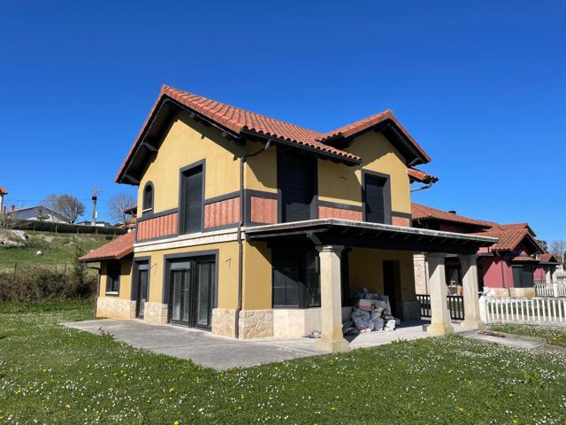 CHALETS INDIVIDUALES CON JARDÍN SITUADOS EN EL BARRIO DE PANDO - RUILOBA photo 0