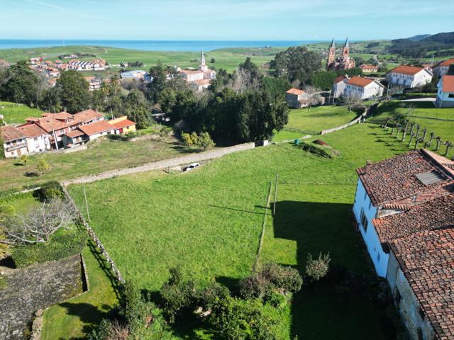 TERRENO URBANO CON EXCELENTES VISTAS EN COBRECES - ALFOZ DE LLOREDO photo 0