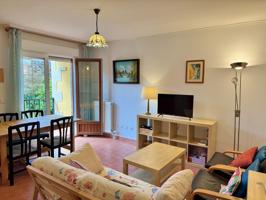 BONITO APARTAMENTO CON PLAZA DE GARAJE EN URBANIZACIÓN LAGOS AZULES. photo 0