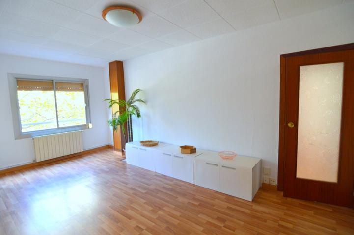 Piso En venta en El Poblenou, Barcelona photo 0