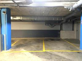 Plaza parking en Calle Espronceda photo 0