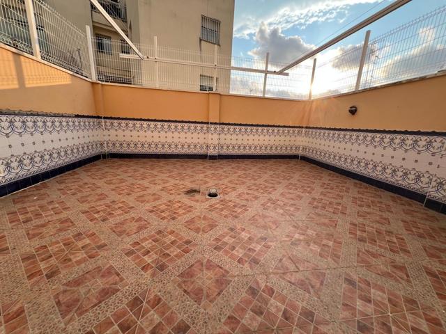 🏡 **Exclusiva casa casi nueva en Sant Pere de Ribes — Espacio, versatilidad y ubicación privilegiada photo 0