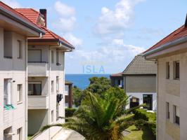 ¡Estupendo Piso en Isla – A escasos metros de la playa! photo 0