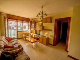 Luminoso piso de 3 habitaciones en el centro de Noja, a un paso de la playa de Trengandín photo 0