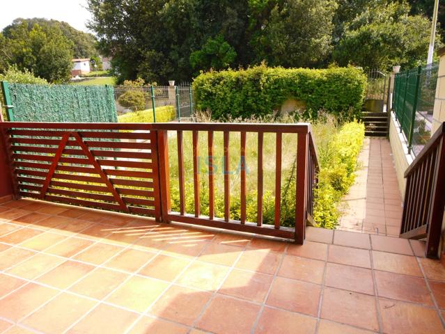 En ISLA, chalet adosado photo 0