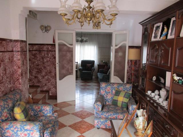 Casa En venta en Las 600, Puertollano photo 0