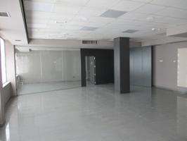 Oficina En venta en Centro, Puertollano photo 0