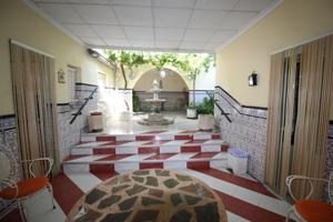 Casa económica con posibilidad de cochera photo 0