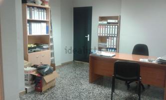 Oficina En venta en Avenida Primero De Mayo, Puertollano photo 0