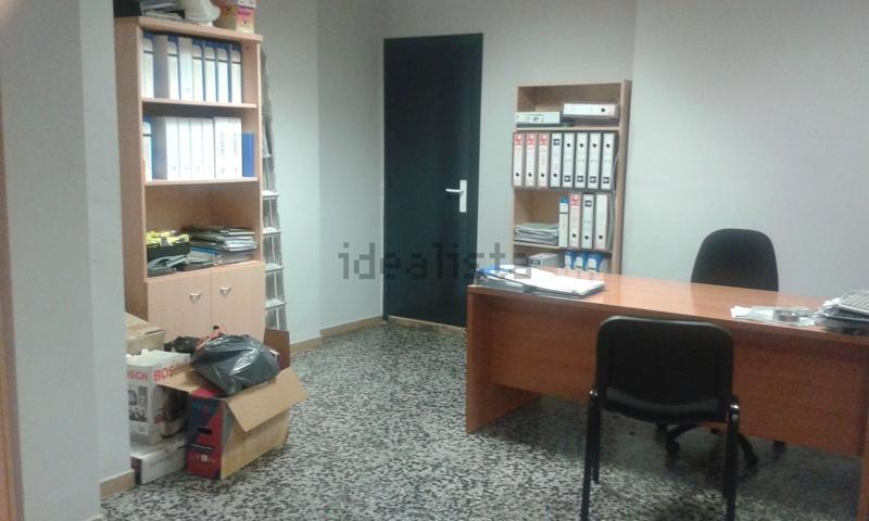 Oficina En venta en Avenida Primero De Mayo, Puertollano photo 0