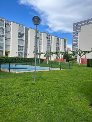 Proyecto Inmobiliaria vende piso de 3 Dormitorios en urbanización con piscina y zonas comunes P.Este photo 0