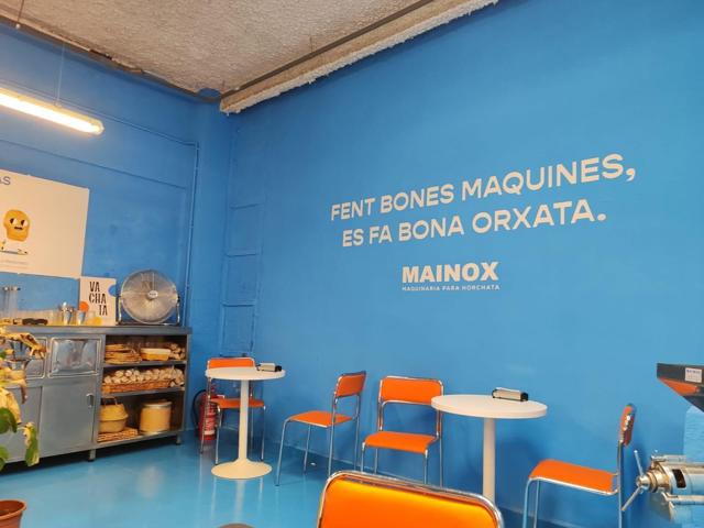 En la mejor calle de Russafa, horchatería y cafetería. photo 0