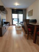 Acogedor apartamento seminuevo en Mislata con terraza y parking photo 0